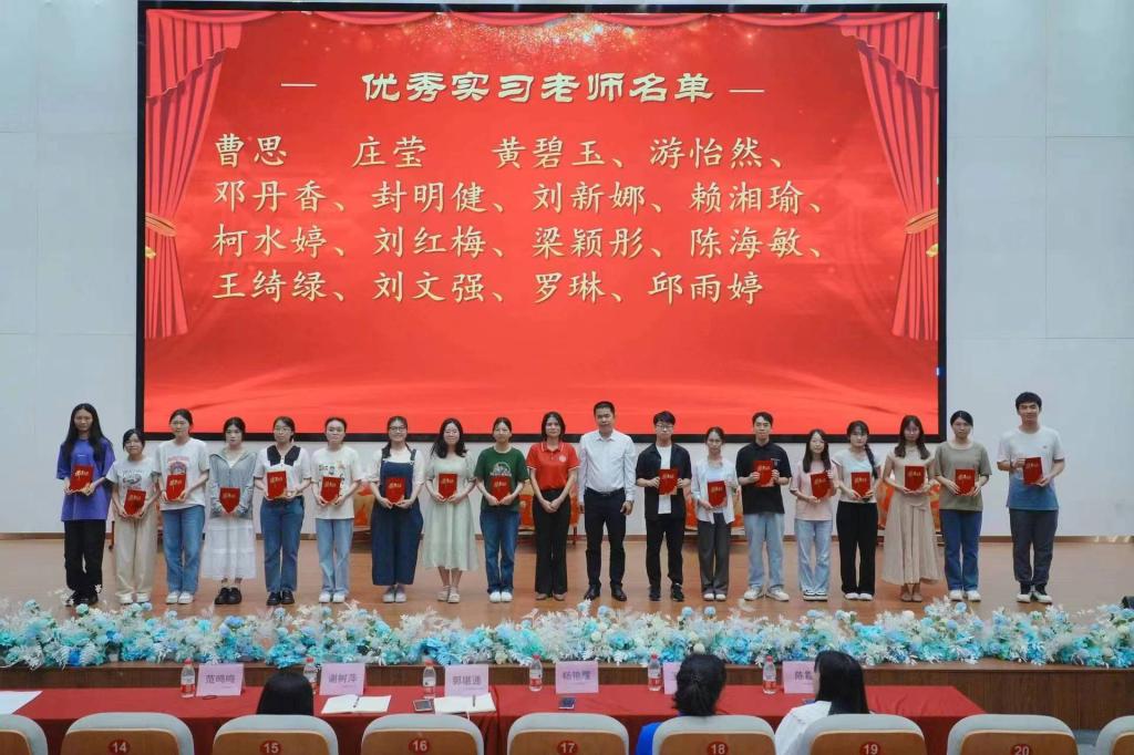 194D6B6DDD2AEA794F792DFB4D5_D2AD365C_1A869