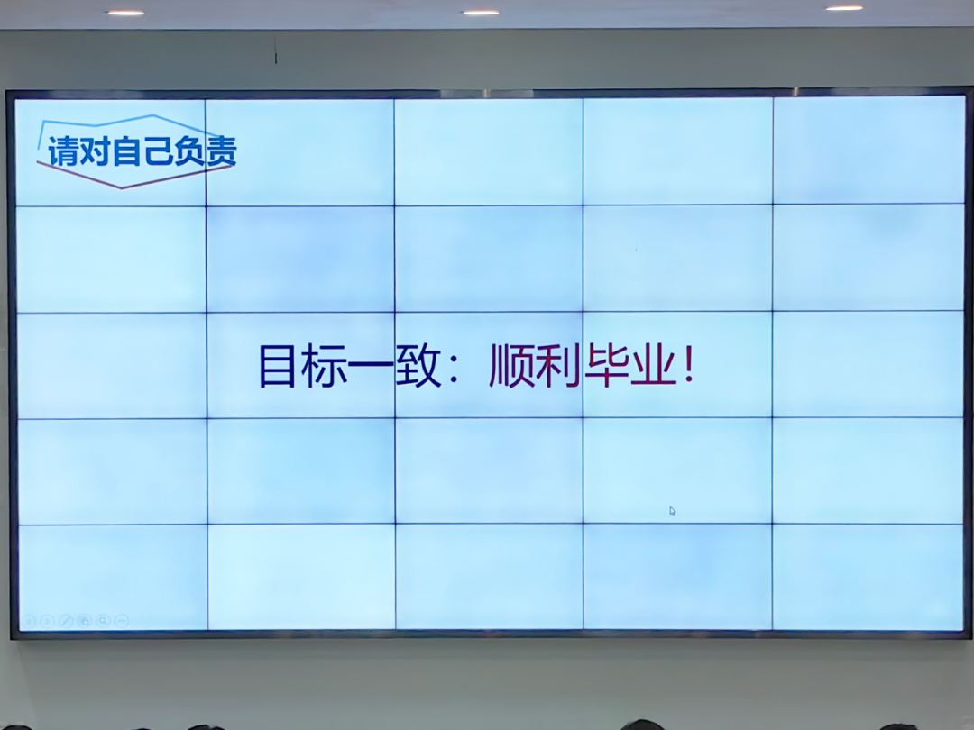 58CA1EFB2910A15D1030E216249_0FCE0D16_A5787