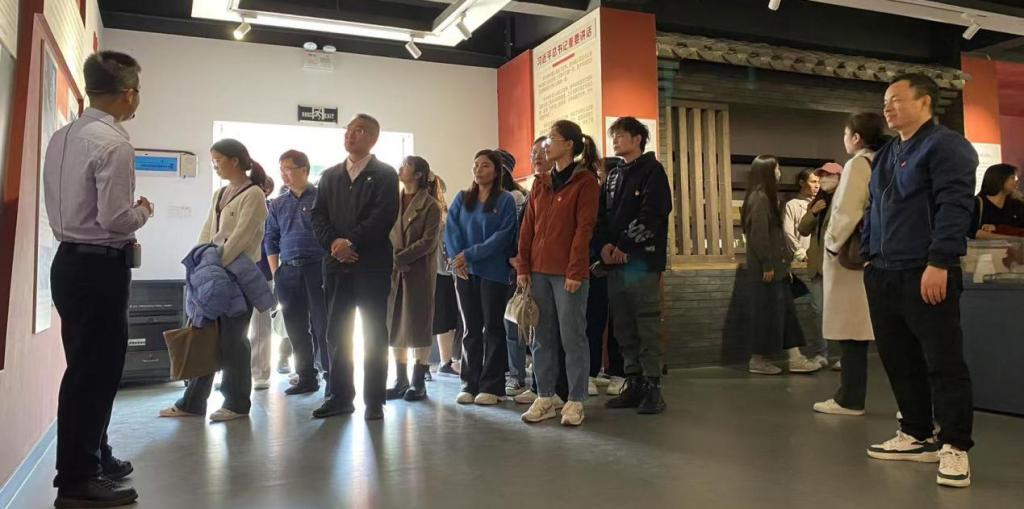 E3E19FB04164FB2ADB8E0125AC0_090515FD_11969 E3E19FB04164FB2ADB8E0125AC0_090515FD_11969