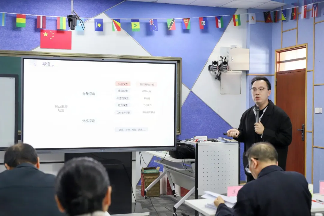 C806837134AA2D865D6E7DA5F6F_7C8CDF76_96175