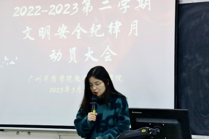 4C8592D92B429AFB35AF9269F6B_5EA2EAF1_4E072