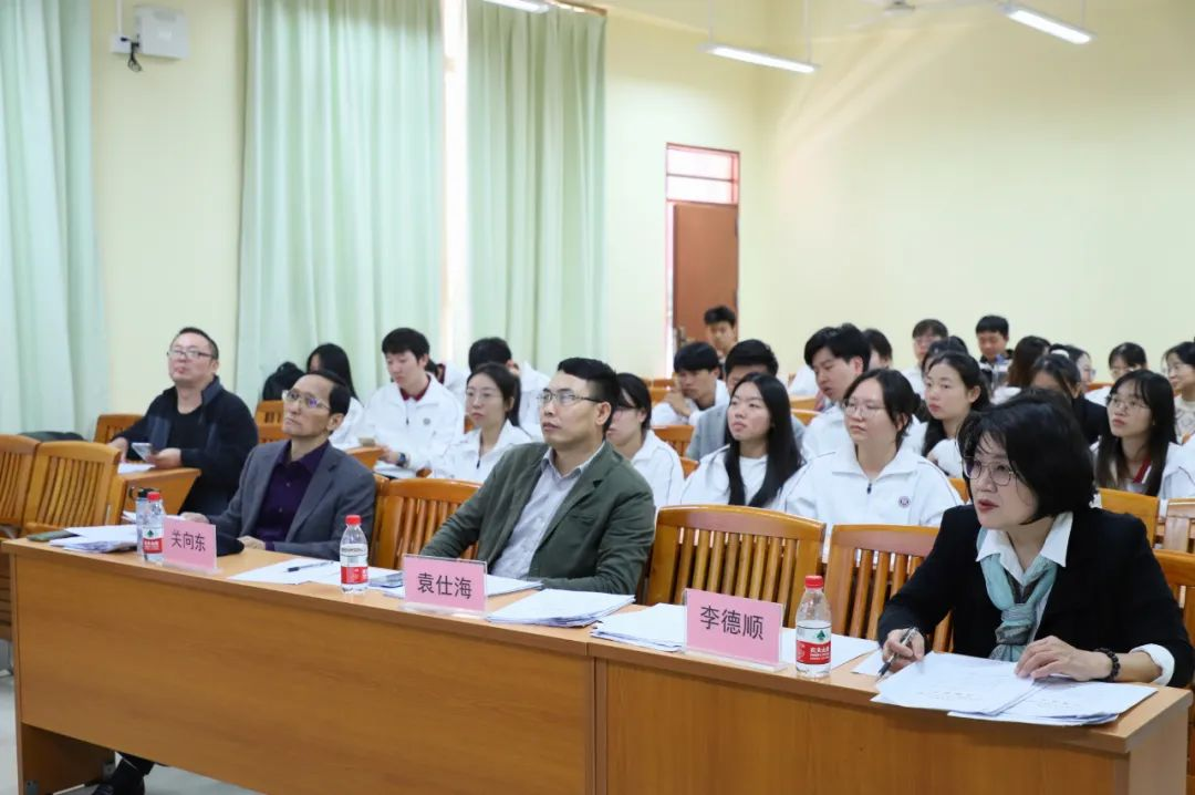 DBF251BEED522393BDBA8A583B2_FE1DDDB5_A4688