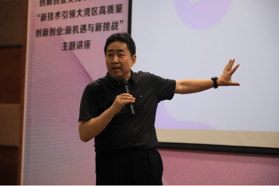 A38DEDCA9CA99469951A46BAF4D_1E3B826F_C810E