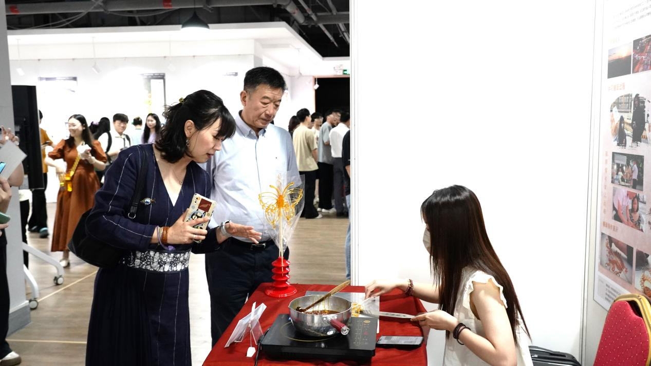 A2488F2773F9A5E0DC9BD2F8B18_32791A6C_C4A97