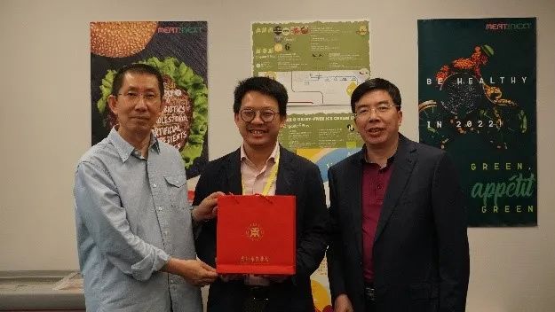 2CEF8A9F333B10146F2052A7703_CC77C8CC_98CA