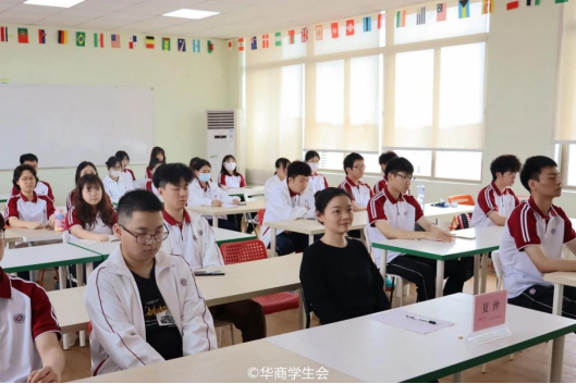 F4AAAD580EE0A2B1BAC951C8B1B_FA396B9F_B6C30