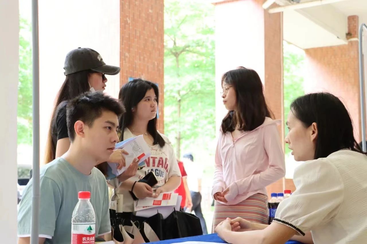 8FE9CB6FBDEBEF261AD26511383_3F5D0D2B_1B312