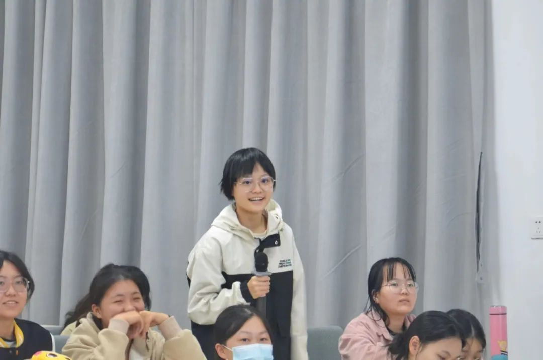 79F8E022992428A7FB5714543DF_D6791D35_65DA2