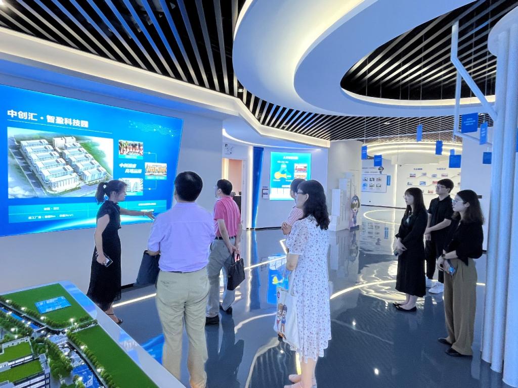 62094FF990879CDD89C0633B002_A4A37E28_2142E