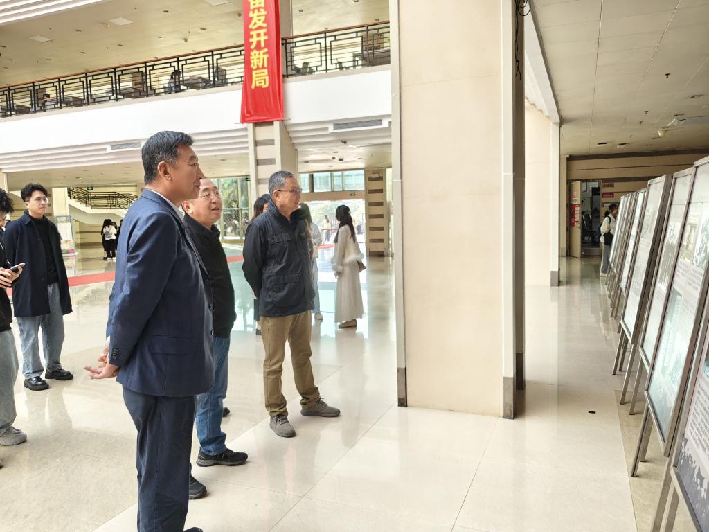 20A8270CE2D965EF9BE98023461_683F4710_19D64