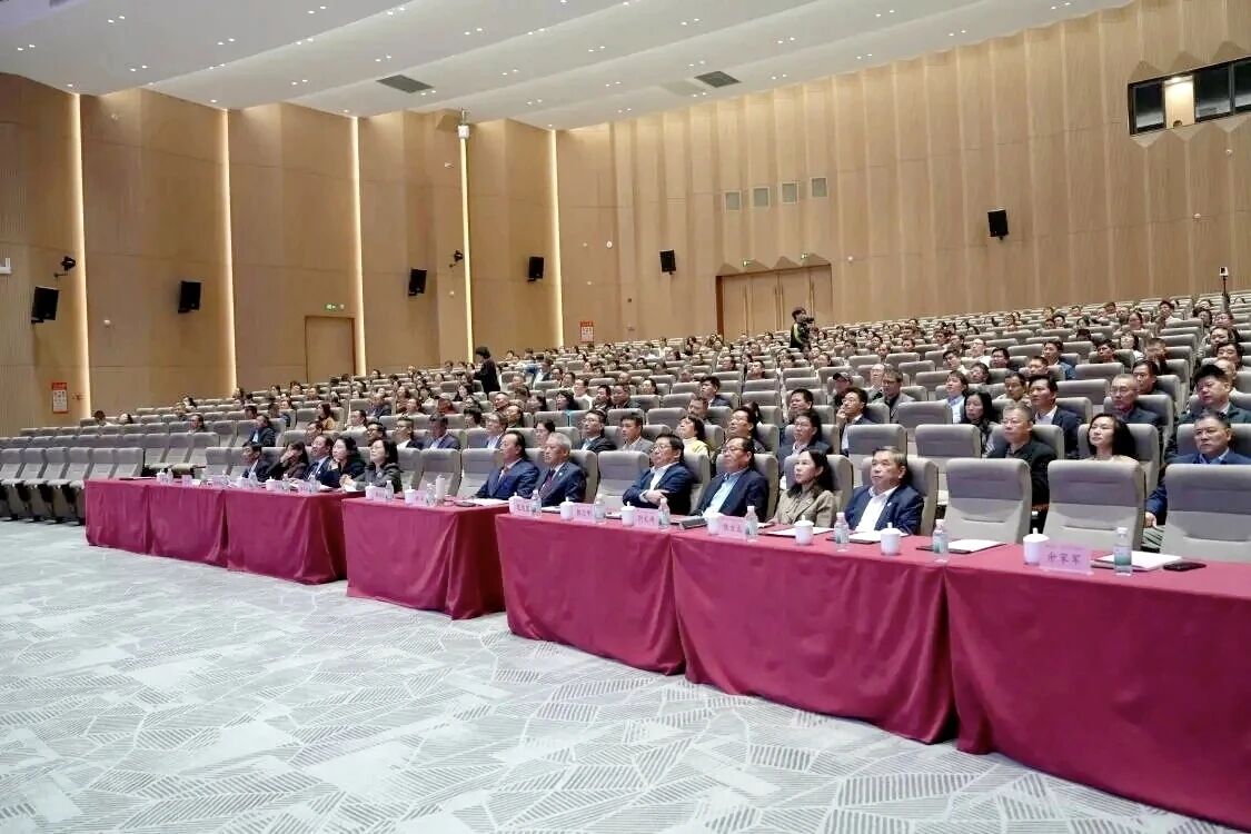 484E56A026FAE2BEF13F2122649_265ABFC6_21AD5