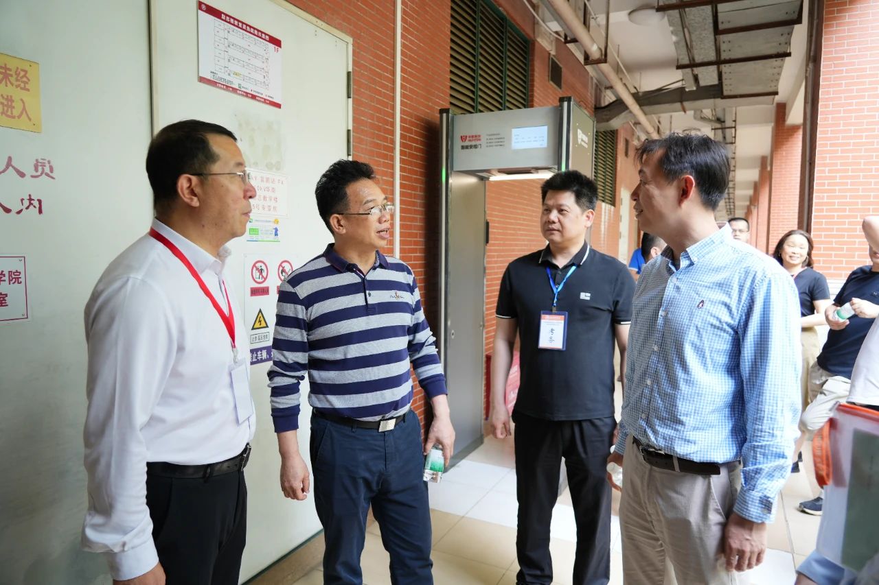 DF6435717DAD9E21A7898F9F36B_A9914E31_28DD1 DF6435717DAD9E21A7898F9F36B_A9914E31_28DD1