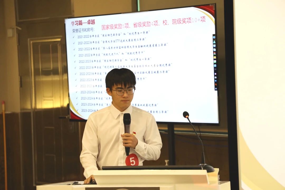 2309092CD956F96B49A03A8239E_21F17A84_103A7