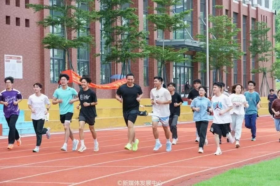 E2E5E22BDDA637E58E15F44622E_707D1E51_E493E E493E