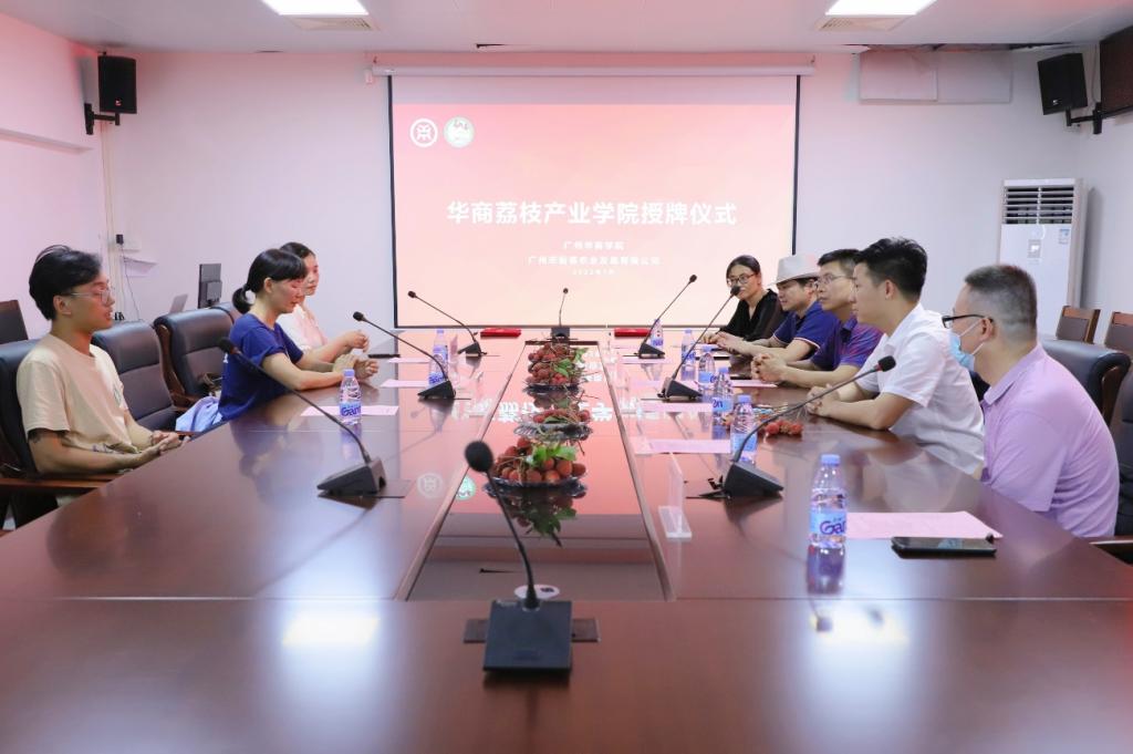 1B9B84E40EF7E67FC6DD67A3FC5_17ABCD8D_112A3 1B9B84E40EF7E67FC6DD67A3FC5_17ABCD8D_112A3