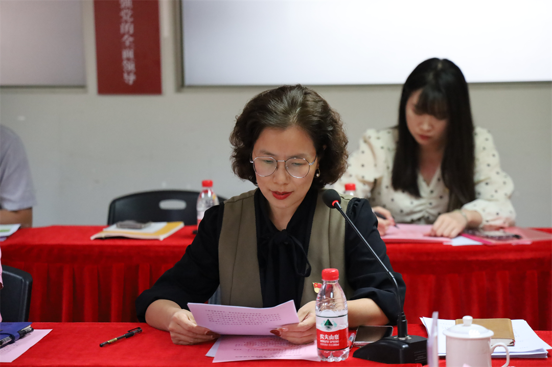 51F2615C0841162EA0F3510C107_2B025181_DAF51