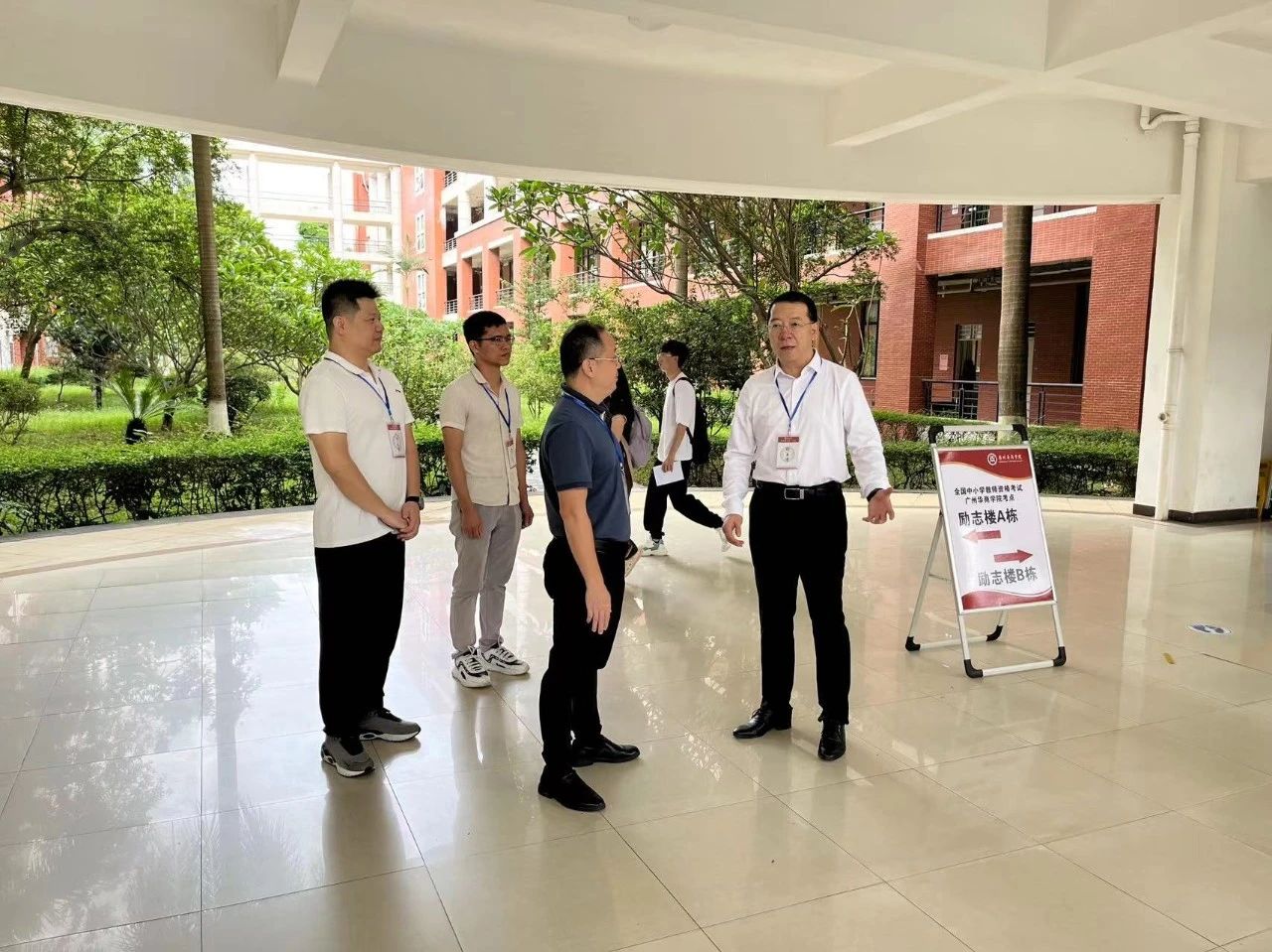 1E24500359410ED46C8F4F03DB5_098EDE25_35AFF