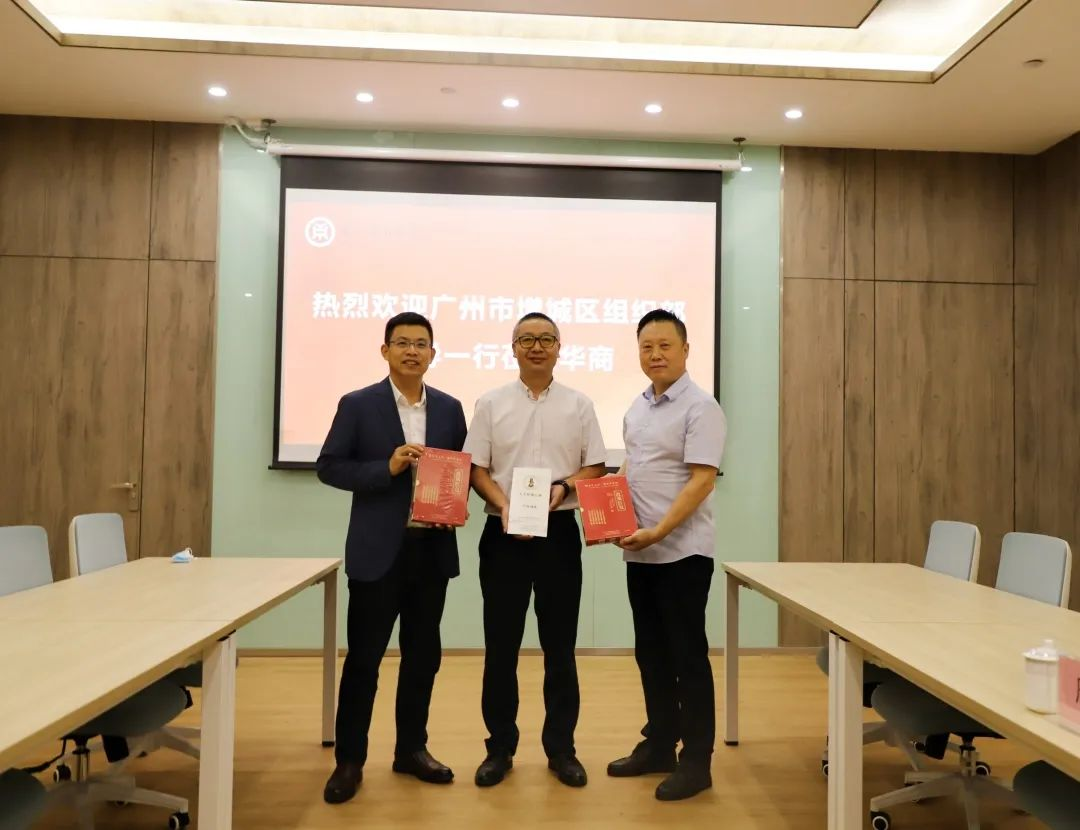 2946A475A460ACD8F4A928DC6B7_A55C4472_AB7D2