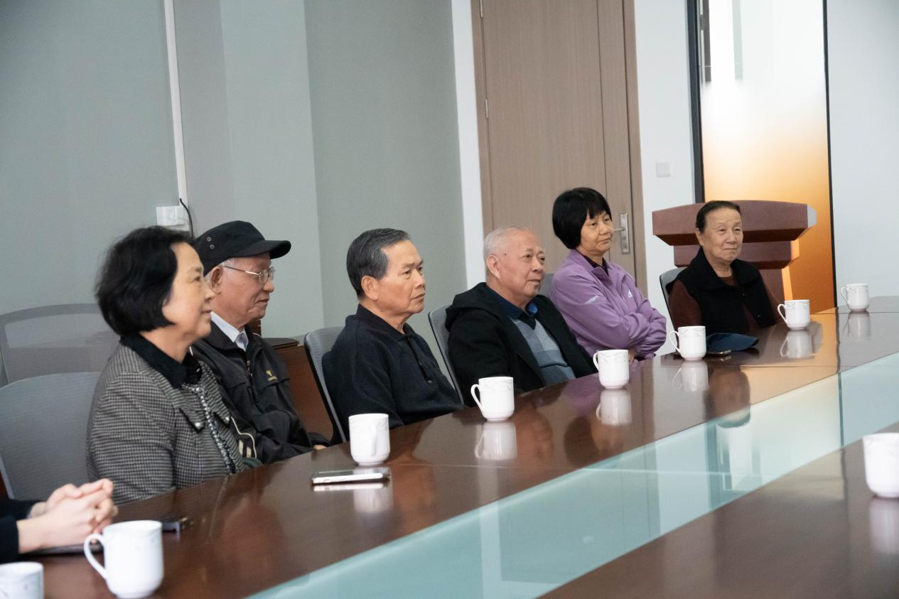 CE9BDA725451996D2F454A10DA2_BE04154C_C925E