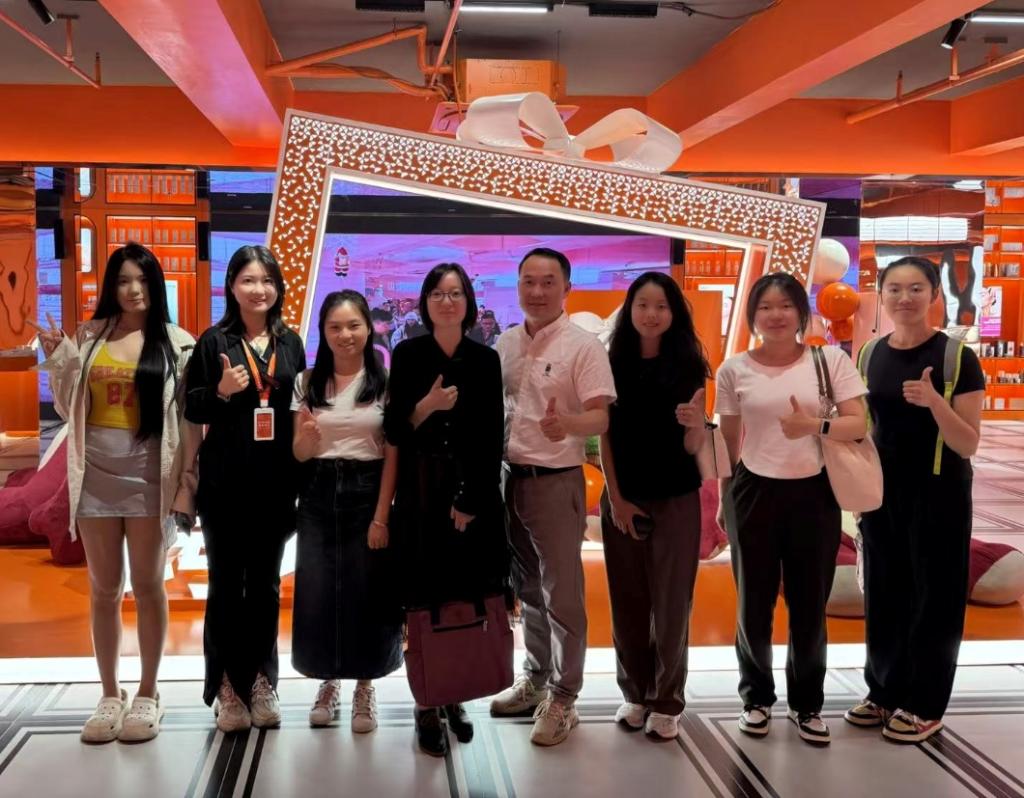 C2220C161CE90E7CA3159443132_F27618F5_1D634 1D634