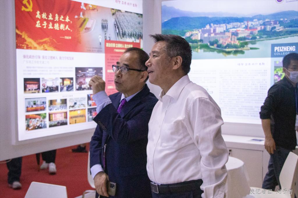 C0BEAD126657BE351C9D6410F83_AAEA8E46_15333 C0BEAD126657BE351C9D6410F83_AAEA8E46_15333