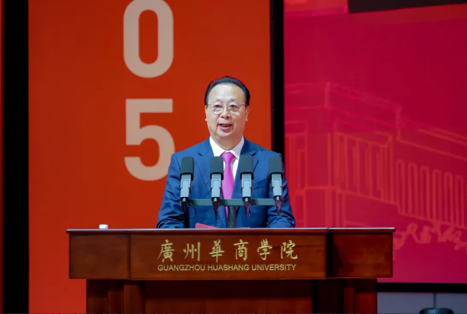 6DEB6FD18116296D3AF7754E368_7110EC0A_49252