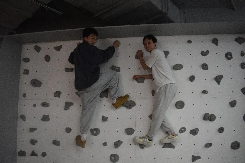 65C45CC02439FB1A594574EB18E_E7AC5620_F5C6