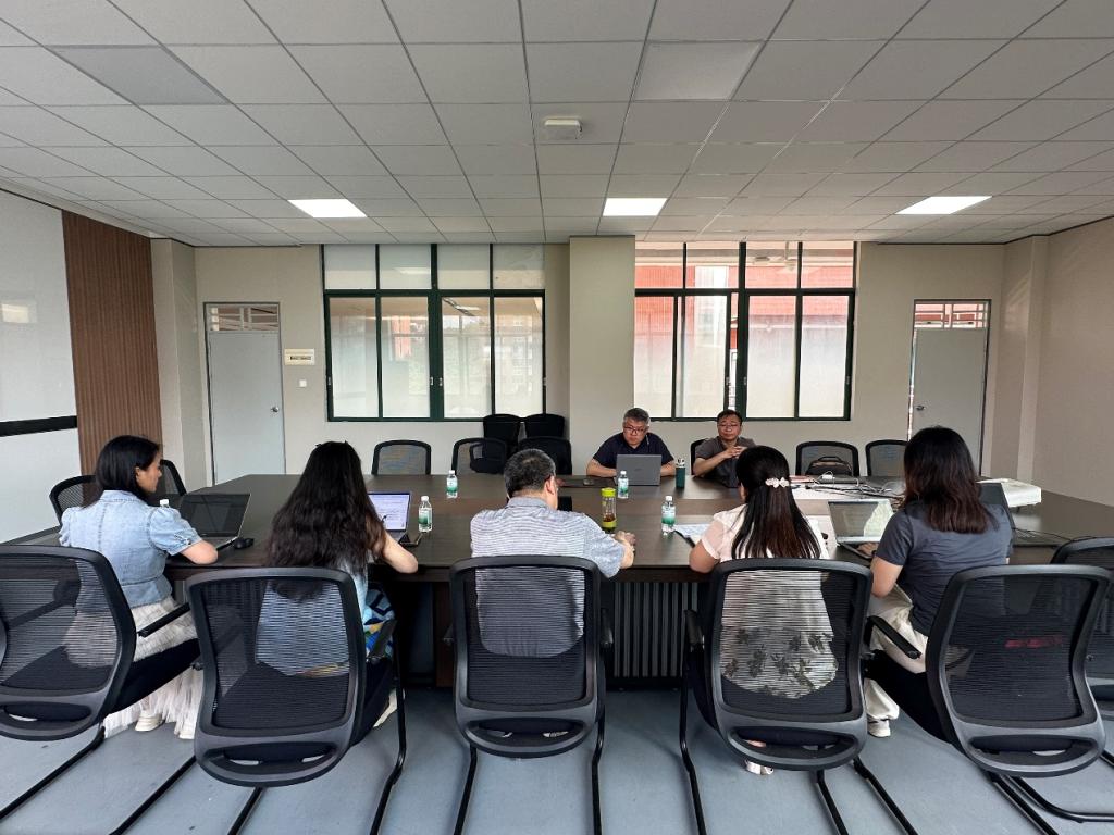 0ADFECC21D3C075D0F5A1385741_D0542BD3_1B0ED