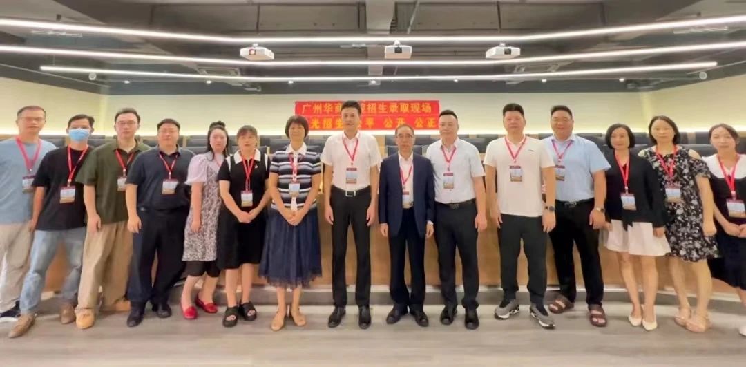 CA273601FC1B27F9B9E08F157C5_702B8FA8_14972