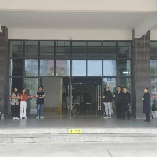 76A8A059ED4651723F3B8D16F88_3FE03AF5_465C5