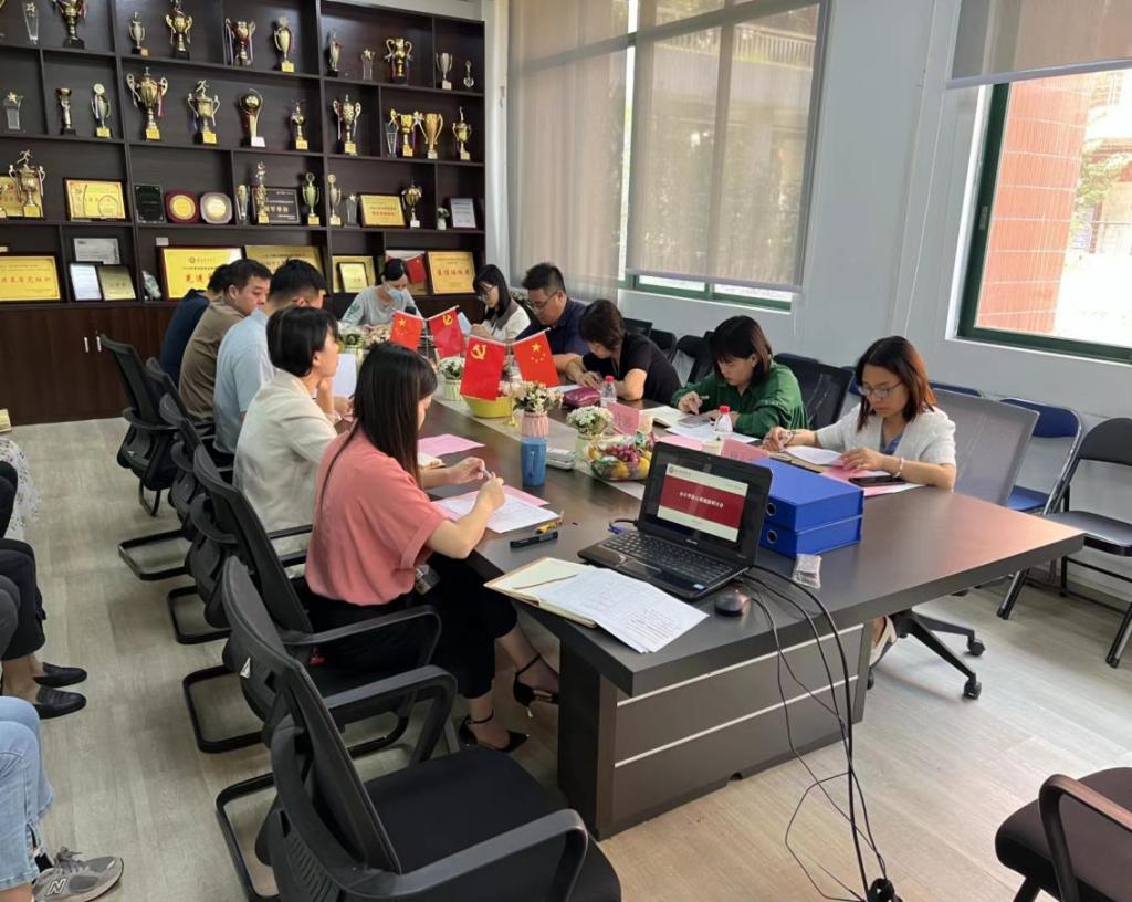 0AB93B3EE6FBCB102ECF6C4F1E2_D8403DDF_1D882.png?e= 0AB93B3EE6FBCB102ECF6C4F1E2_D8403DDF_1D882.png?e=