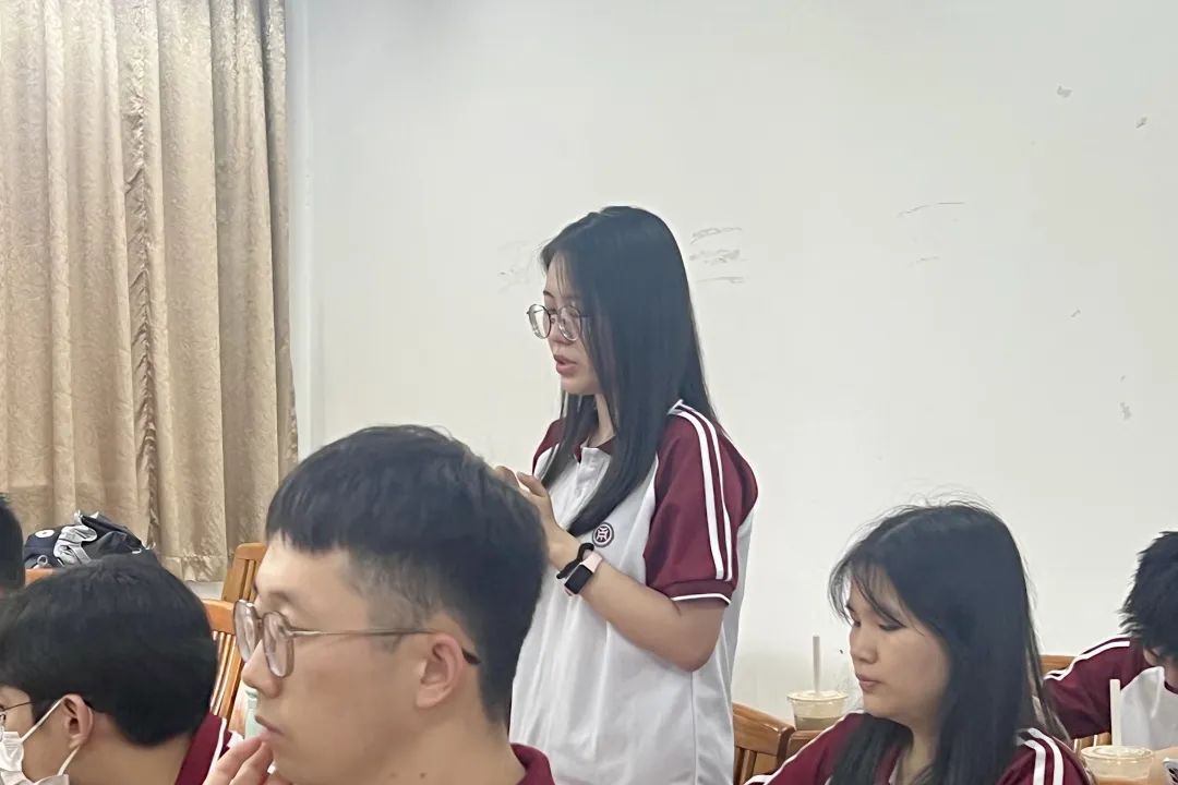 CCEA0436692E86D26C435C5924A_E54B9E54_118F2