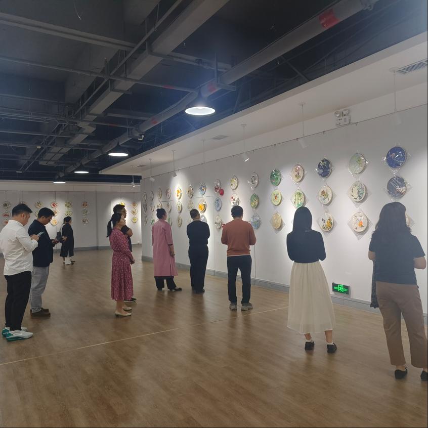 25725964C54D2598907F3205F76_734D5262_11883