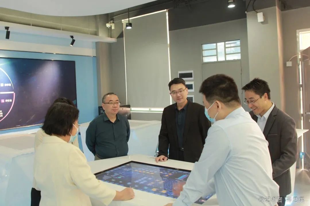 DB627B12F2975654AE4950BAB71_776CF668_12E53