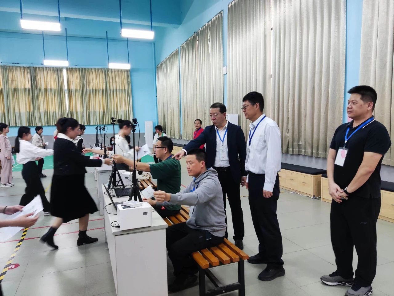 CDDCD0385EDCE163B2AC93BA60D_34F89276_2B0D8