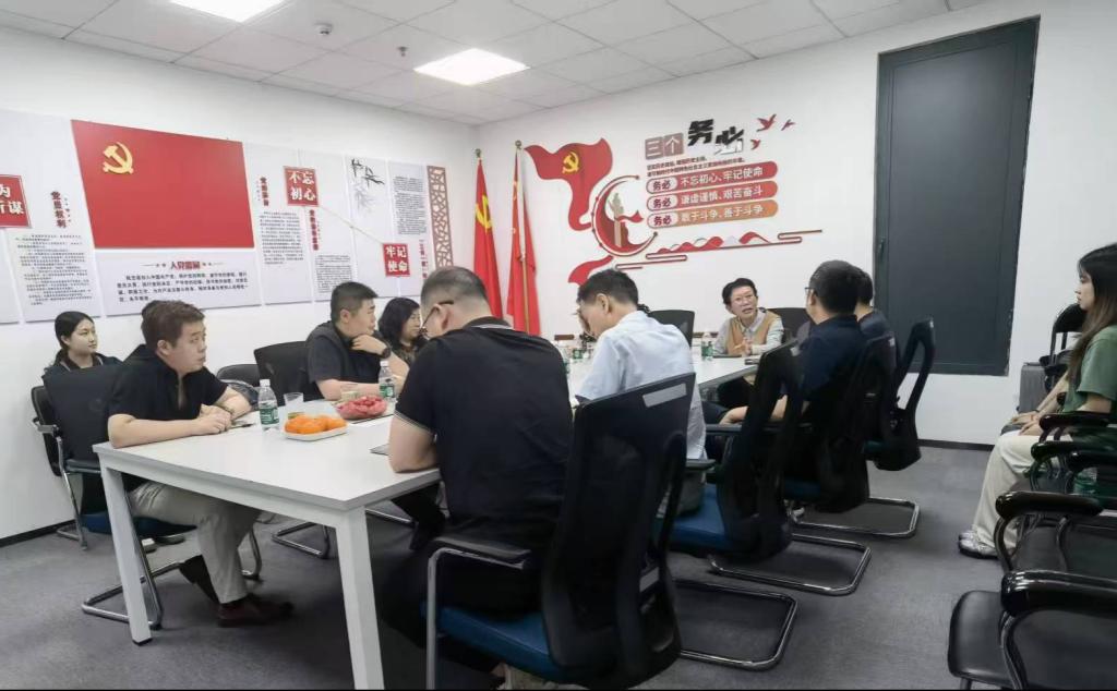 2E6AB03457F555EDC614909719B_EADB38D3_12801