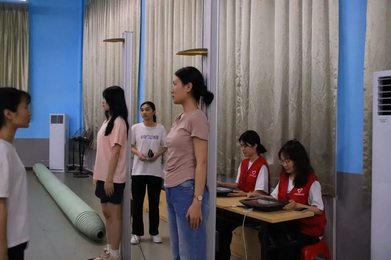 7983AE5D6778ADEFB5BB37B214F_F3BCC39E_D717C