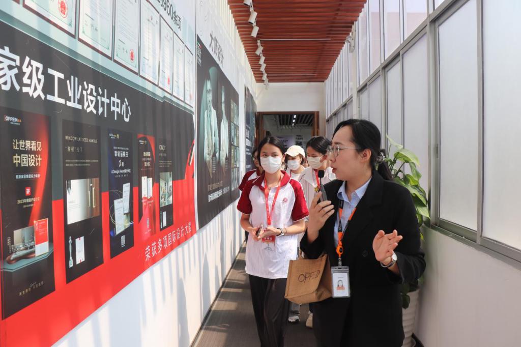 BF6E6B82E96010754168847D48C_E64C276E_1660D