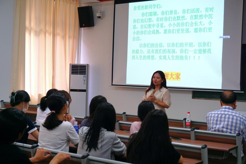 2715157D9CD9AC24BE430EB5C82_000184E2_1232F