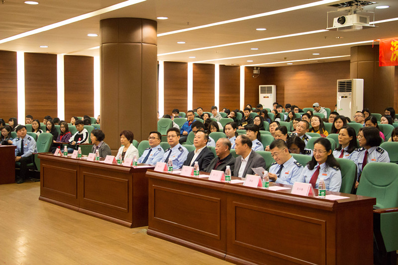 22tetvuvuq 22tetvuvuq