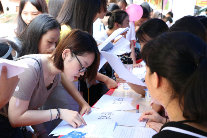 37p4paaqm6 37p4paaqm6