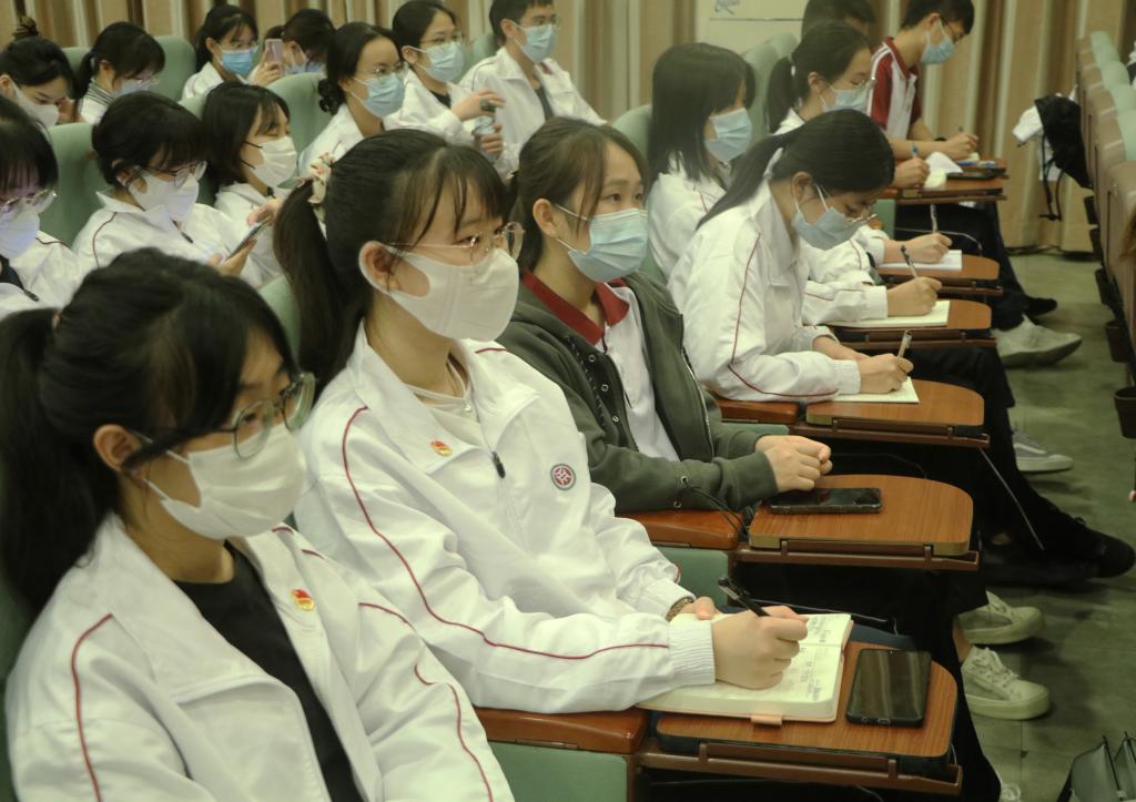 1bnede8mla 1bnede8mla