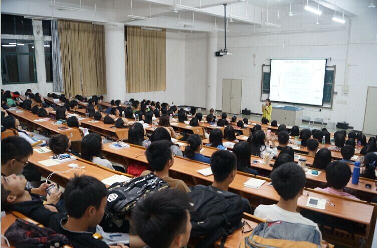 AEFED565763C105871A74C8C286A83F8