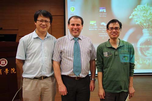 4E5BD8F0245B16AF1339D1D24A8E1789