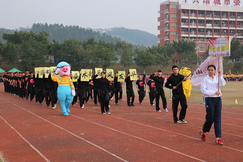 6DDE2D740CA43874656A8B9E0F1131DA