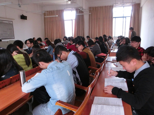 099116BFEDF9ECBBF1EDB7F0F5861221