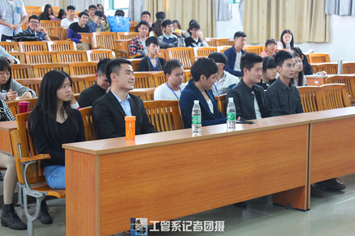 B3F7D6B00CB50CFB4B5C55ED59CBF92C B3F7D6B00CB50CFB4B5C55ED59CBF92C