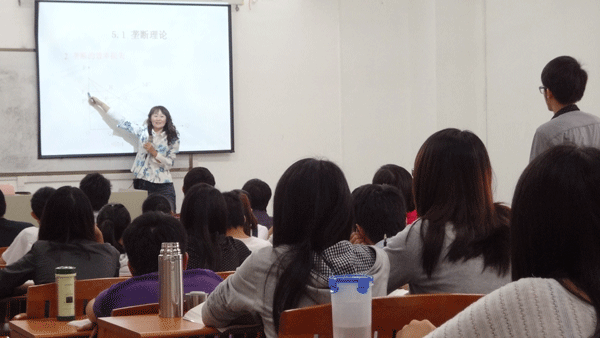 D09FF2D1E42BB5E94E9D392F37497505