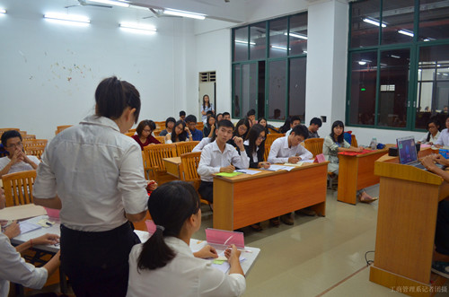 448CBFE4B7DB194C104A3D657FA01A4F