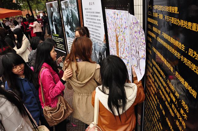 DF4CB43B0827EC16B33E4AA94A6F76AE